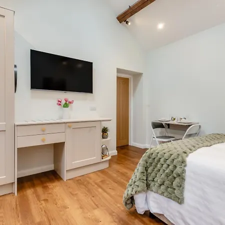 1 Bed In Oc-g32934 Wetheral