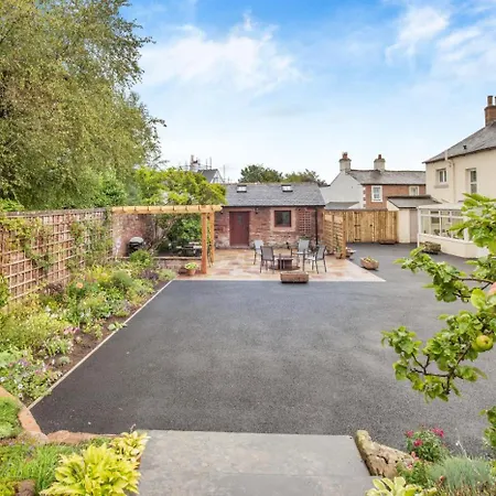 1 Bed In Oc-g32934 Wetheral